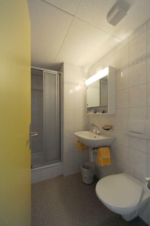Hotel Krone Budget Lenk im Simmental Exterior foto